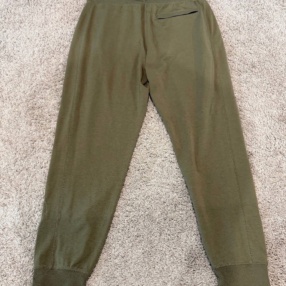 Tommy John Men’s Joggers – Size M – Olive Green
